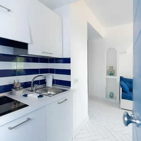 Lampara Bed and Breakfast 4*